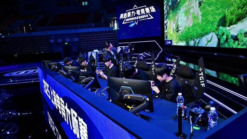 Bwin · 必赢(中国)唯一官方网站 兵线与野区资源的基本分配
